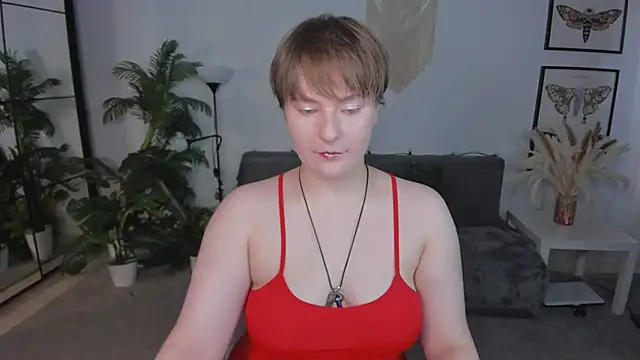 Snapshot of MelittaStorrie chatting on 05/20/26, 07:14 MelittaStorrie online show from 05/20/26, 07:14