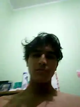 Snapshot of Sempai_Moon chatting on 06/02/26, 02:57 Sempai Moon online show from 06/02/26, 02:57