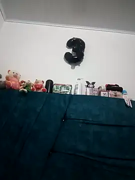 VaneMoon online show from 05/09/26, 10:42