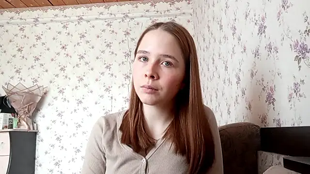 SiennaGlow online show from 04/30/26, 07:25