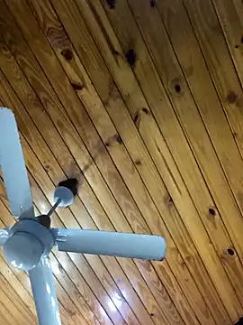 tunena V online show from 04/28/26, 03:33