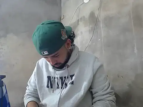 Snapshot of camilorestrepo77 chatting on 05/02/26, 07:30 camilorestrepo77 online show from 05/02/26, 07:30