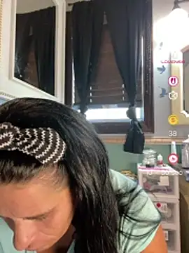 Vanessa Valentine online show from 07/09/26, 02:21