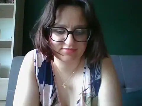 Snapshot of sensual_paris chatting on 06/22/26, 05:26 sensual paris online show from 06/22/26, 05:26