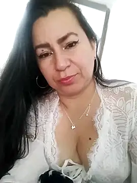 Snapshot of HelenNovoa chatting on 06/03/26, 09:31 HelenNovoa online show from 06/03/26, 09:31