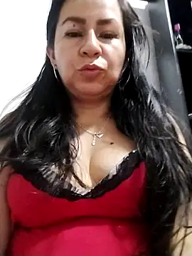 Snapshot of HelenNovoa chatting on 06/08/26, 04:02 HelenNovoa online show from 06/08/26, 04:02