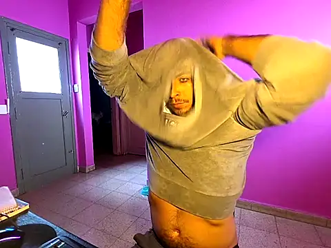 Snapshot of GringoDelicius chatting on 05/14/26, 04:36 GringoDelicius online show from 05/14/26, 04:36
