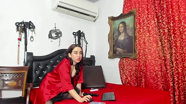 Snapshot of BelindaHedone1 chatting on 06/04/26, 06:58 BelindaHedone1 online show from 06/04/26, 06:58