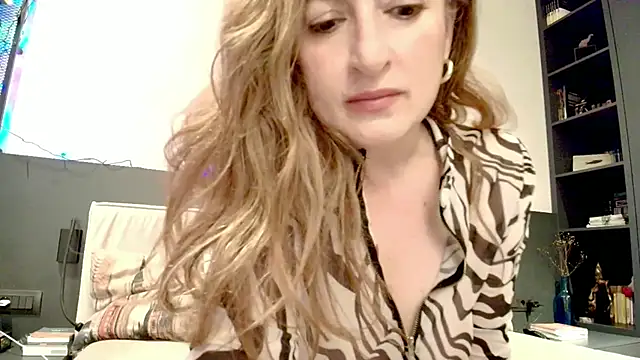 Peachy  online show from 05/18/26, 08:09