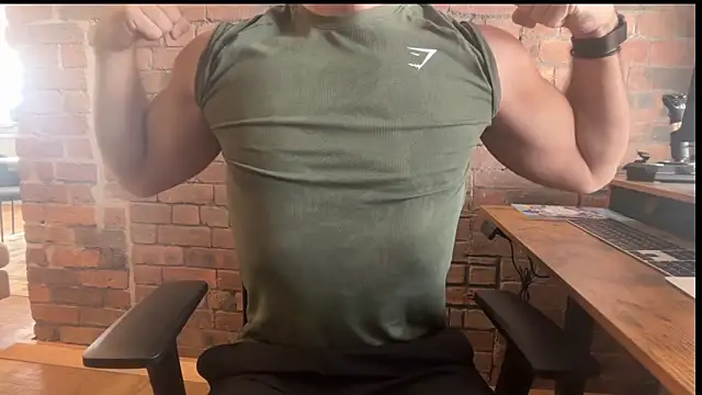 gymshrk online show from 06/14/26, 01:46
