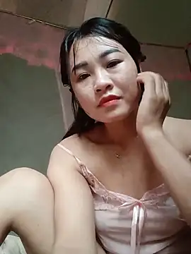 Snapshot of Pivi12 chatting on 05/21/26, 03:13 Pivi12 online show from 05/21/26, 03:13