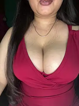 Naughty pooja44 online show from 06/24/26, 07:02