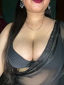 Naughty pooja44 online show from 06/28/26, 06:36