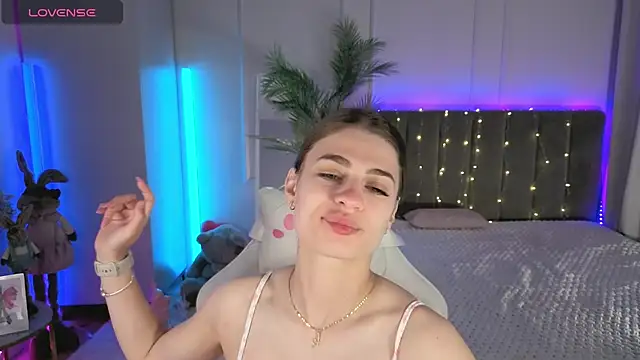 Dayana Mood online show from 05/26/26, 06:42