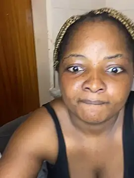 Snapshot of Sexyagelicxx chatting on 05/06/26, 01:36 Sexyagelicxx online show from 05/06/26, 01:36