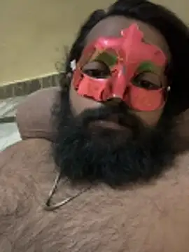 HandsomeHunk9296 online show from 05/18/26, 07:09