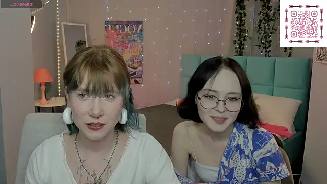 Lilac-Muse online show from 05/14/26, 11:50