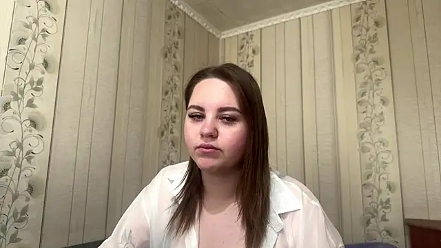 LaurenaWindfield online show from 04/29/26, 07:23