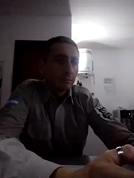 Snapshot of Alejandro83bsf chatting on 06/29/26, 02:07 Alejandro83bsf online show from 06/29/26, 02:07