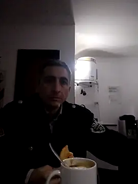 Snapshot of Alejandro83bsf chatting on 07/07/26, 11:14 Alejandro83bsf online show from 07/07/26, 11:14