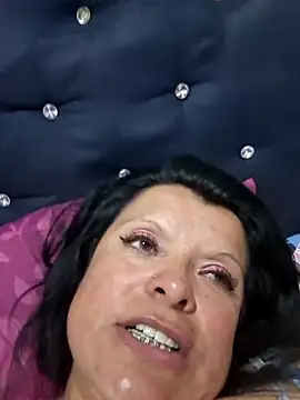 Snapshot of Samantha_Kieran chatting on 06/15/26, 03:31 Samantha Kieran online show from 06/15/26, 03:31