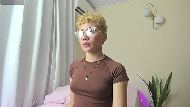 CamilaMorgan5 online show from 04/30/26, 01:01