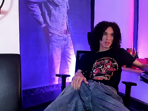 anddy hugecock online show from 06/27/26, 01:17
