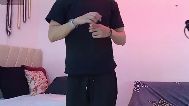 sweetauracouple online show from 05/07/26, 12:21