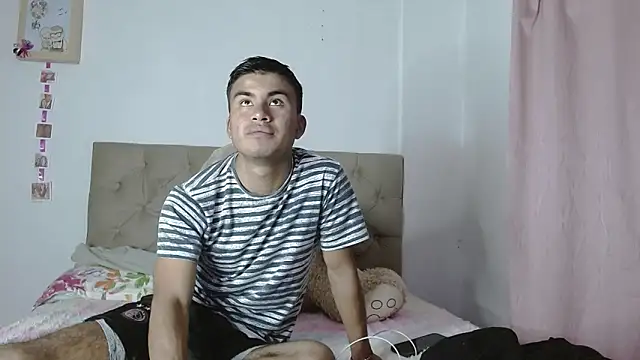 hotlatinduo online show from 06/19/26, 12:37