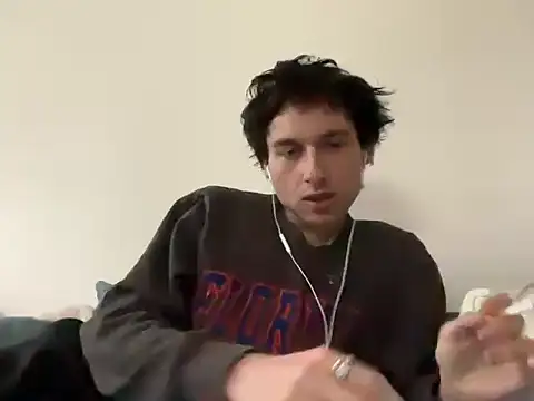 DavidFlipU2000 online show from 04/29/26, 02:54