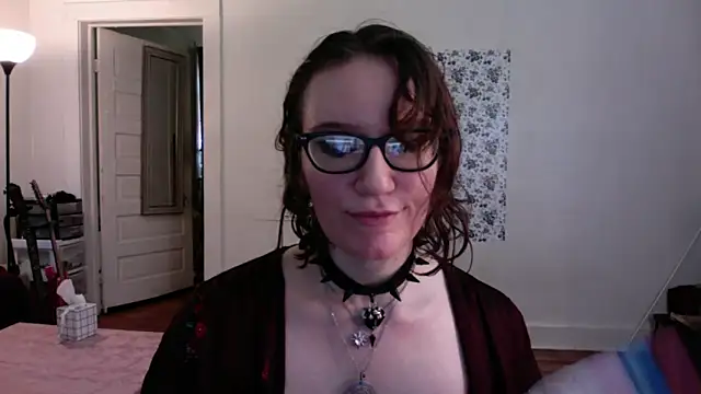 AnnywnBelle online show from 04/30/26, 10:03