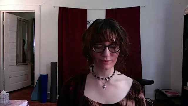 Snapshot of AnnywnBelle chatting on 05/12/26, 10:07 AnnywnBelle online show from 05/12/26, 10:07