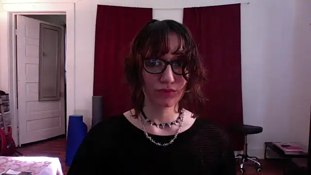 Snapshot of AnnywnBelle chatting on 05/15/26, 10:06 AnnywnBelle online show from 05/15/26, 10:06
