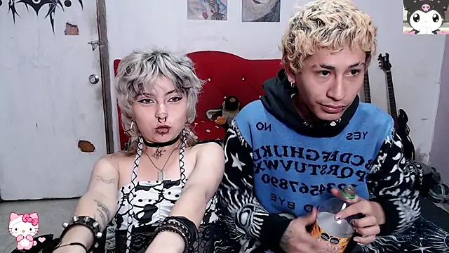 Snapshot of Cute_Chrixxx chatting on 05/21/26, 12:01 Cute Chrixxx online show from 05/21/26, 12:01