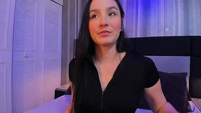 Pia johnson   online show from 05/10/26, 11:37