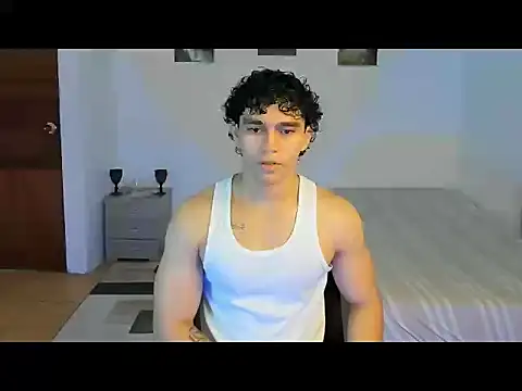 Snapshot of mateo_jack chatting on 05/26/26, 12:45 mateo jack online show from 05/26/26, 12:45