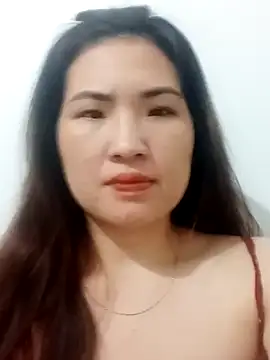 Kee2000 online show from 04/29/26, 02:54