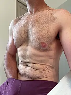 normalmen13 online show from 04/28/26, 05:23