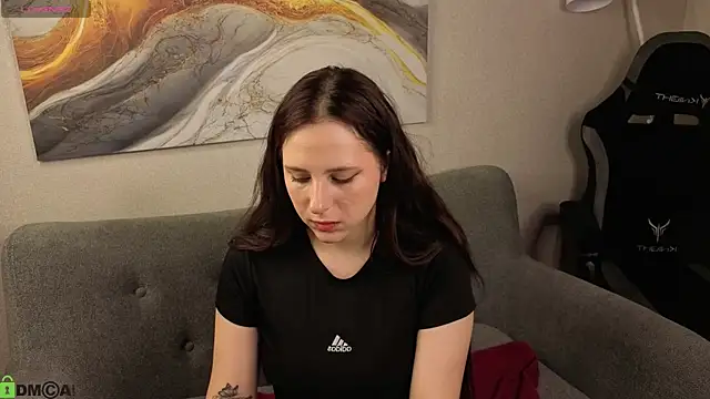 Julia Shyy online show from 05/13/26, 01:14