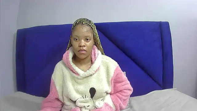 Snapshot of TheSexyBibi chatting on 07/09/26, 07:45 TheSexyBibi online show from 07/09/26, 07:45