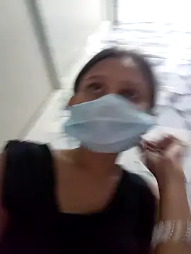 sassyygurl online show from 05/13/26, 02:14