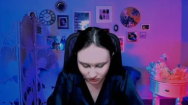 LexyBlike online show from 05/04/26, 08:54
