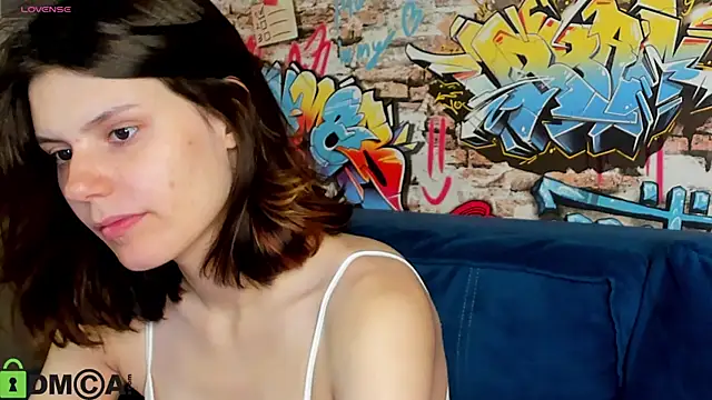 Kira Be11 online show from 06/25/26, 01:16