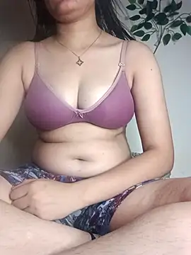 Snapshot of sexy_pritii chatting on 05/07/26, 03:45 sexy pritii online show from 05/07/26, 03:45