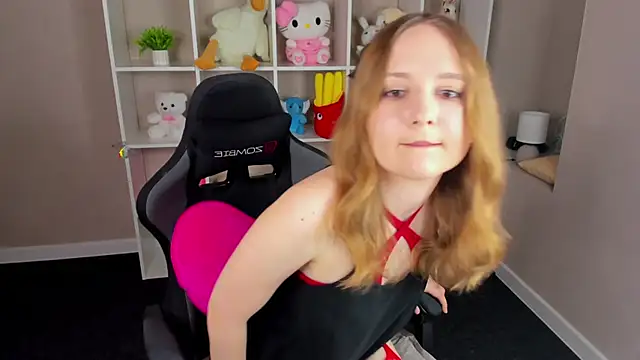 Emmaa Kimm online show from 05/15/26, 11:45