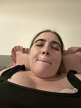 Taylormillie471 online show from 06/27/26, 10:04