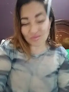 Snapshot of Morchis_esmeralda chatting on 05/27/26, 12:07 Morchis esmeralda online show from 05/27/26, 12:07