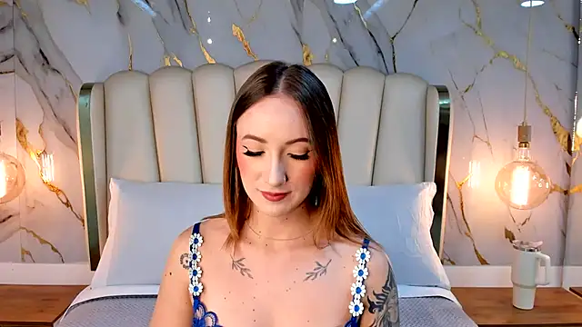 Snapshot of Hannah_Lane chatting on 07/26/26, 12:45 Hannah Lane online show from 07/26/26, 12:45