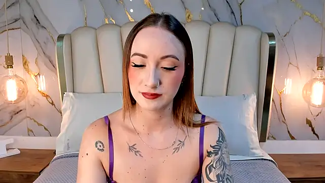 Snapshot of Hannah_Lane chatting on 08/03/26, 12:21 Hannah Lane online show from 08/03/26, 12:21