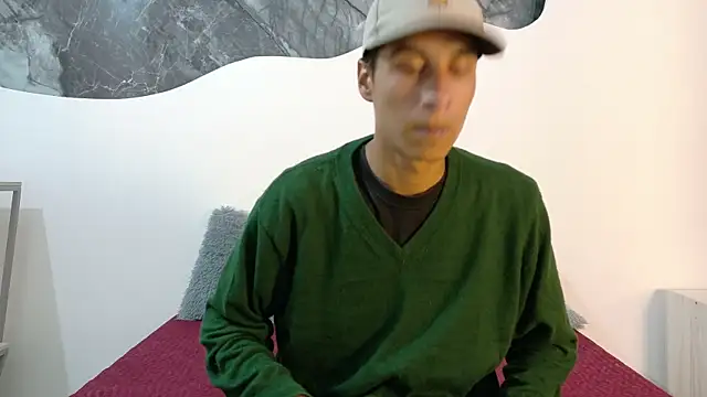 Snapshot of cameronsilverman chatting on 05/27/26, 07:55 cameronsilverman online show from 05/27/26, 07:55